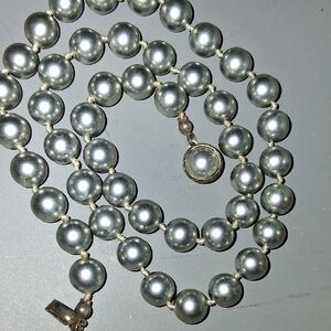 Elegant Silver Pearl Necklace
